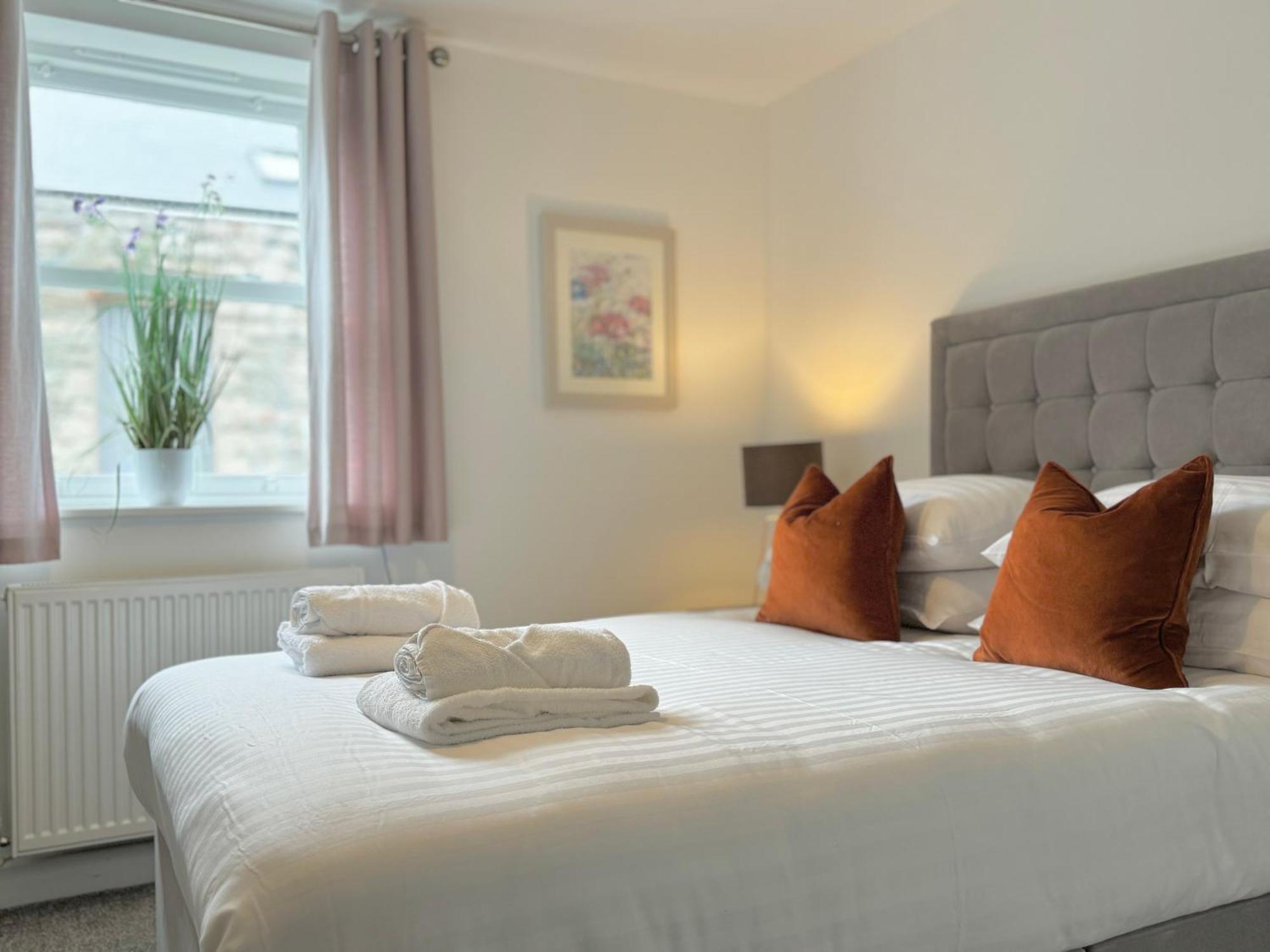 The Kipling Inn Ulverston Eksteriør bilde